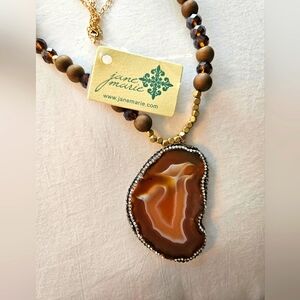 Brand new Brown Agate Pendant Necklace